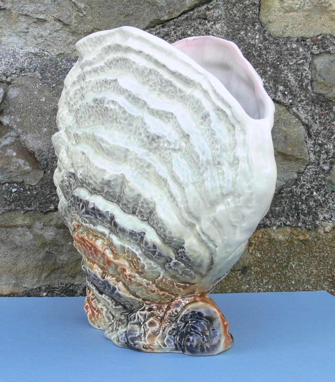 Large Vintage Sylvac 3525 Clam Shell Vase & Frog